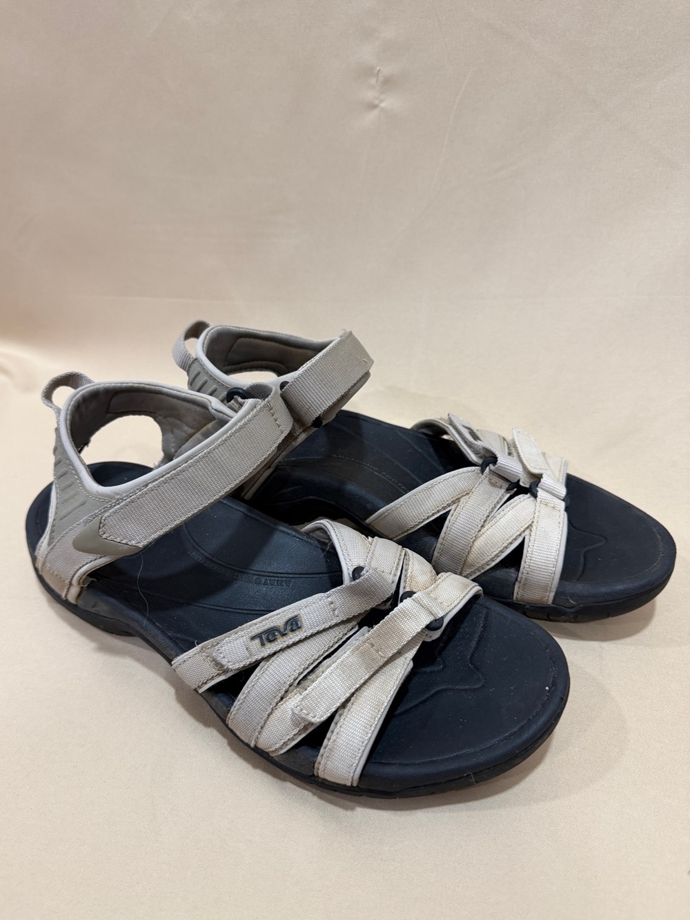Teva Tirra Sport Sandals Women's Size 7 Gray Hiking Outdoor Water Shoes